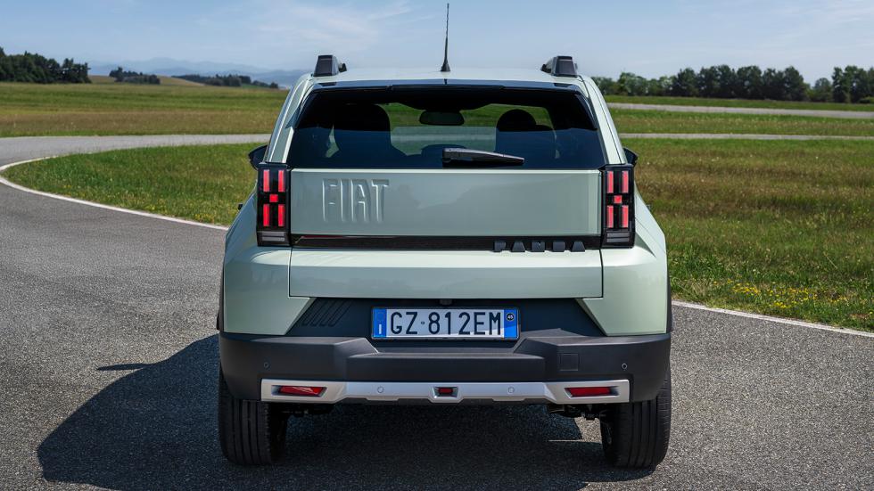 Νέο Fiat Grande Panda με... σκέτη βενζίνη και 100 άλογα 
